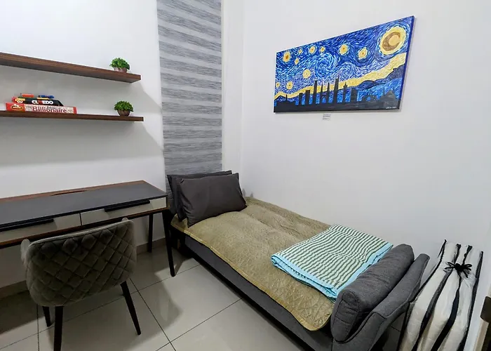 Legasi 3-Bedroom Condo - 5 Mins Walk To Klcc