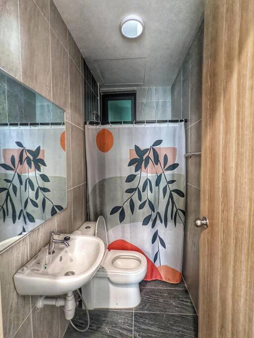 Legasi 3-bedroom - 5 Mins Walk To Klcc *