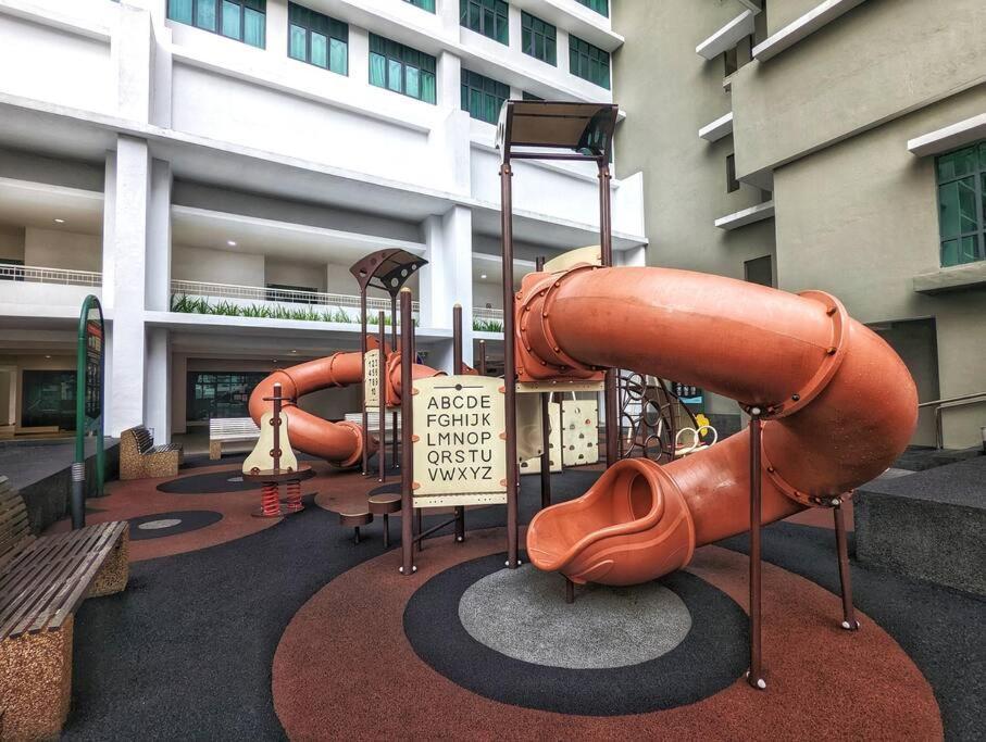 Legasi 3-bedroom - 5 Mins Walk To Klcc *