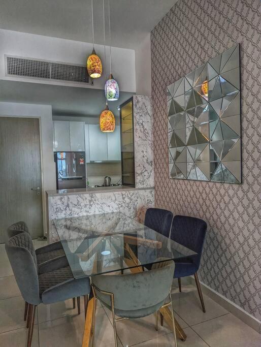 Legasi 3-bedroom - 5 Mins Walk To Klcc Apartment *