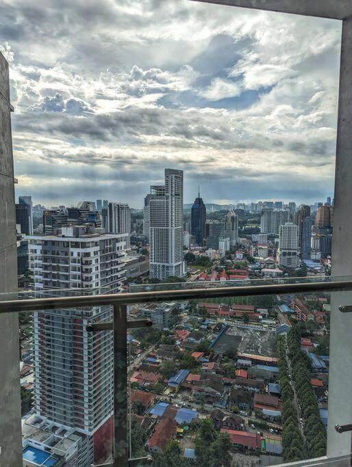 Legasi 3-bedroom - 5 Mins Walk To Klcc Apartment